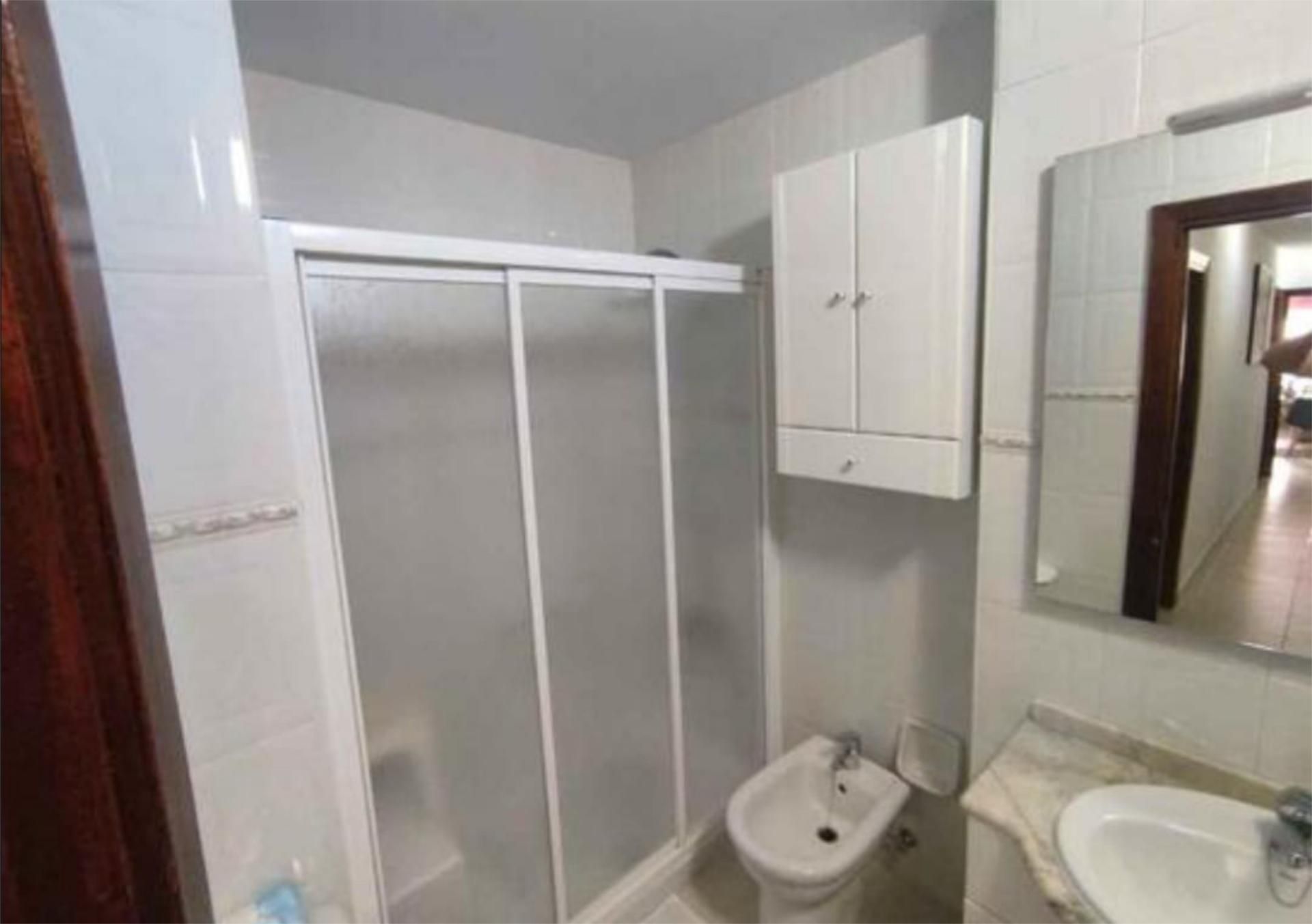 Bany de Pis en venda en San Fernando