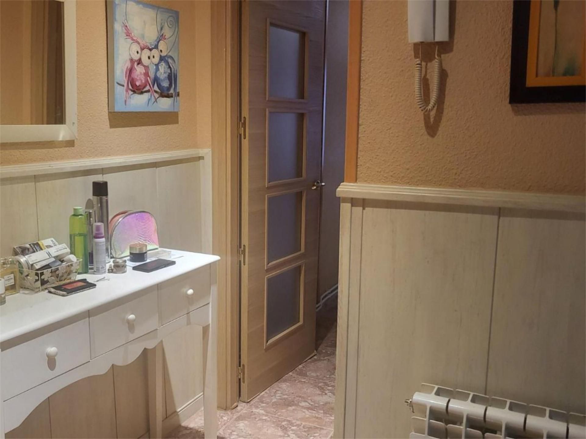 Bathroom of Flat for sale in Torrejón de la Calzada  with Air Conditioner, Heating and Terrace