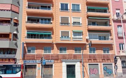 Estudio en alquiler en casco antiguo - sta. cruz -