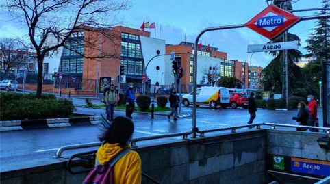 Foto 2 von Geschaftsraum zum Verkauf in Calle Esteban Collantes, 13, Pueblo Nuevo, Madrid Capital