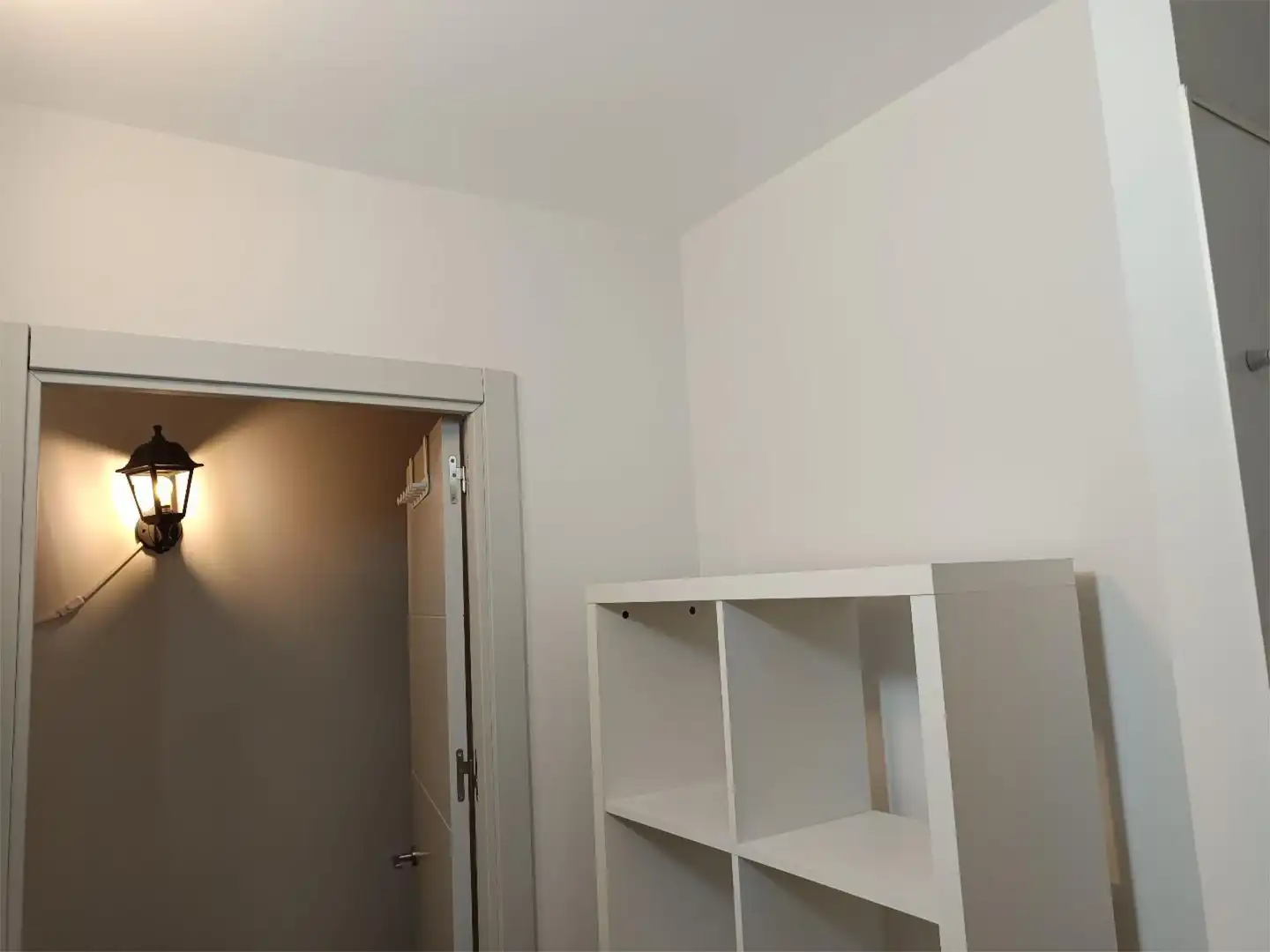 Commercial properties for sale in Calle Esteban Collantes, 13, Pueblo Nuevo Commercial properties for sale in Madrid with Air Conditioner, Heating and Furnished