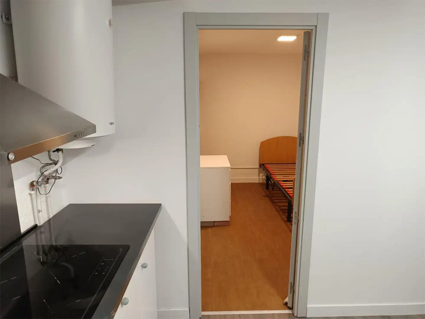 Commercial properties for sale in Calle Esteban Collantes, 13, Pueblo Nuevo Commercial properties for sale in Madrid with Air Conditioner, Heating and Furnished