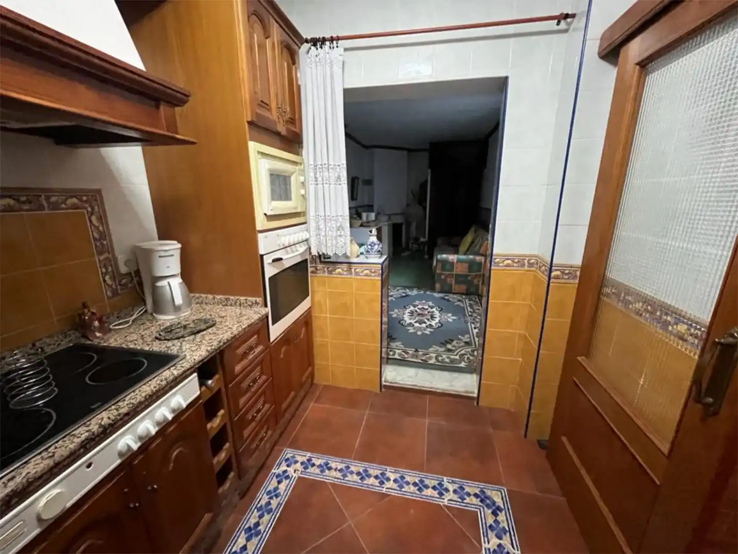 Cuina de Casa adosada en venda en Villanueva del Río y Minas amb Aire condicionat, Calefacció i Terrassa