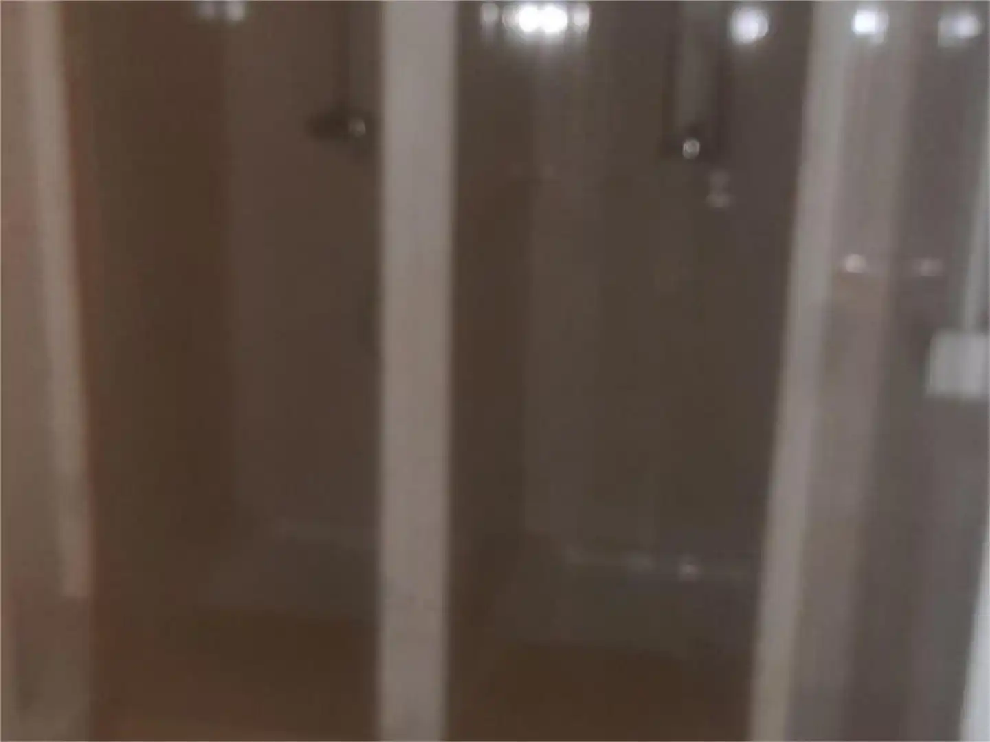 Fabrikhallen zur Miete in Barrio Tabaza, 14, Carreño Badezimmer von Fabrikhallen zur Miete in Carreño mit Möbliert