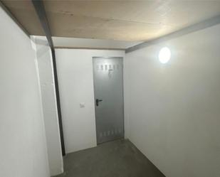 Box room to rent in  Madrid Capital