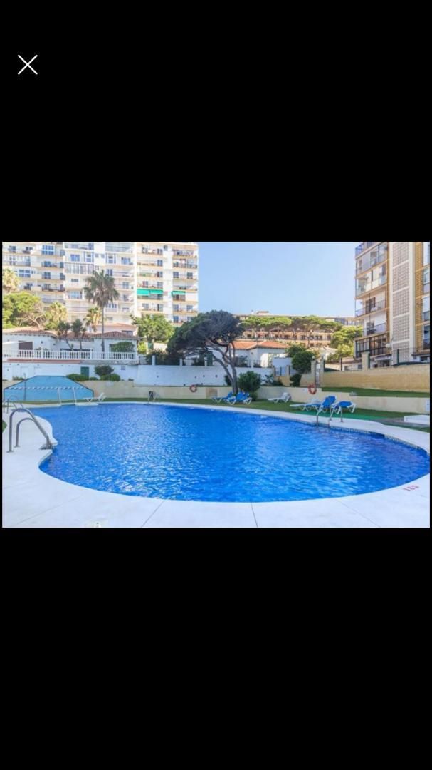 Piscina de Apartament de lloguer en Mijas amb Aire condicionat, Jardí privat i Terrassa