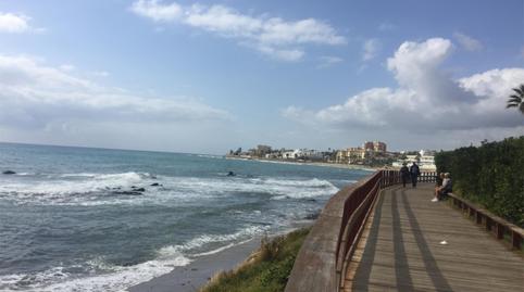 Foto 4 de Apartament de lloguer a Urbanizacion Alhamar, 7, Calahonda, Málaga