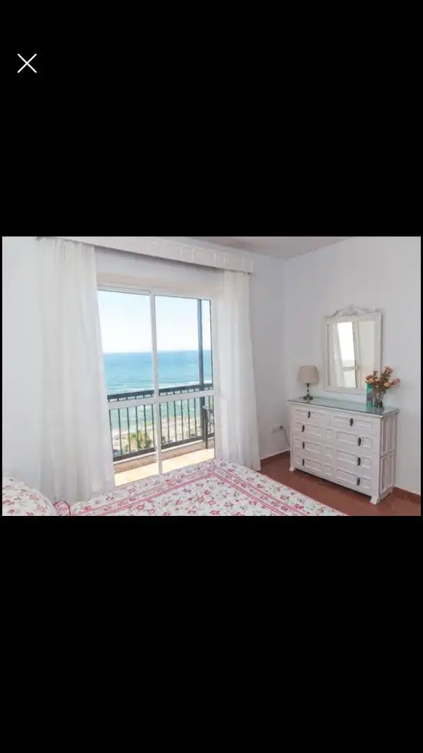 Schlafzimmer von Wohnungen zur Miete in Mijas mit Klimaanlage, Privatgarten und Terrasse