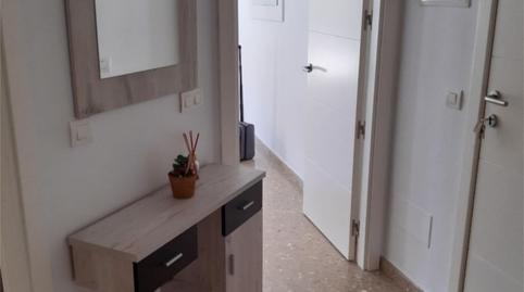 Foto 2 de Piso en venta en Calle Carlos Cano, 13, Puerto de Estepona, Málaga
