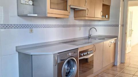 Flat to rent in Pueblo Nuevo, Madrid - image 5 Photo 5 of Flat to rent in Pueblo Nuevo, Madrid