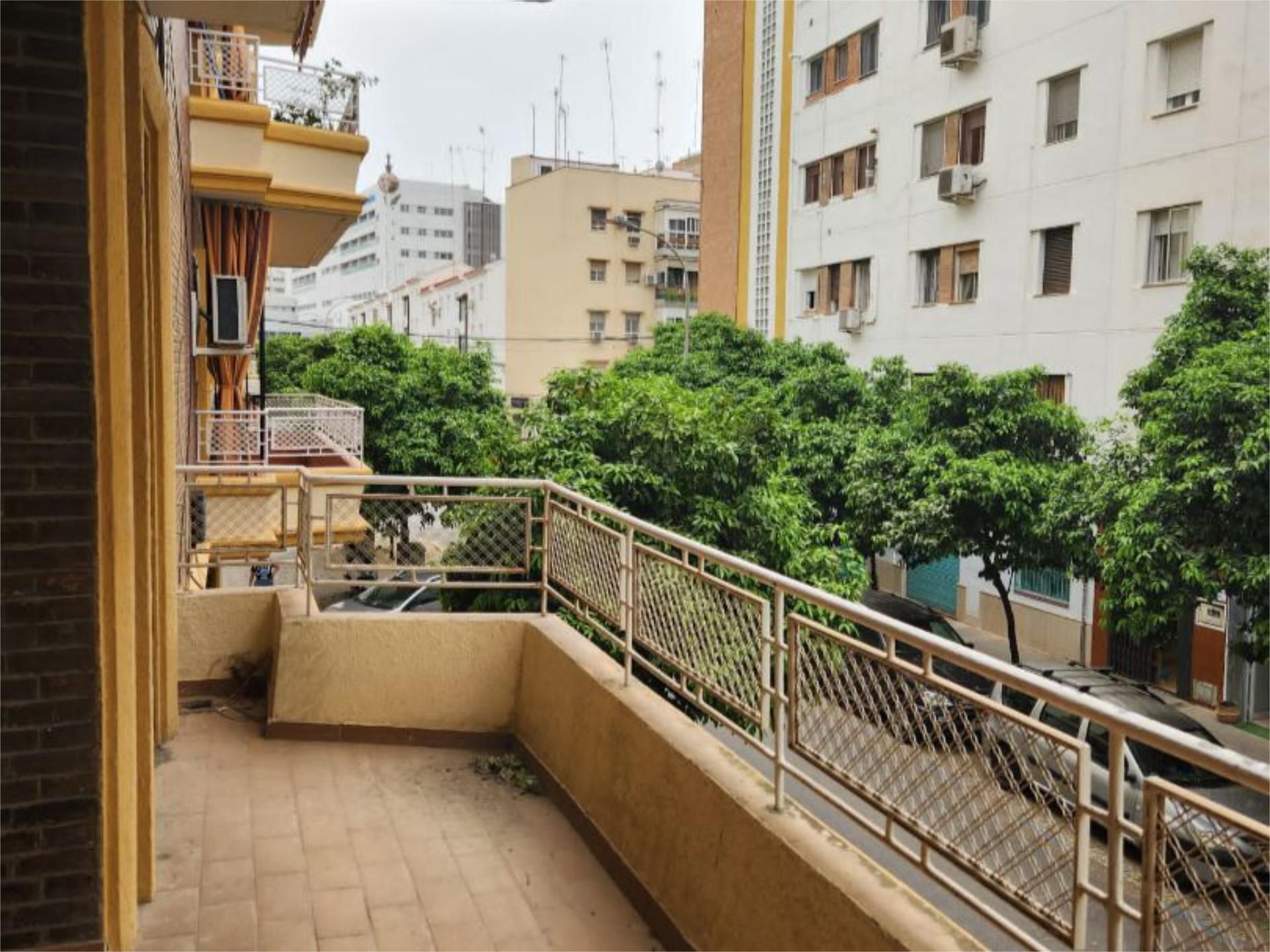 Balcony of Flat for sale in  Sevilla Capital  with Private garden, Terrace and Balcony