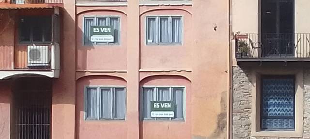 Local comercial en Venta en Plaça Gran, 9 en Ripoll