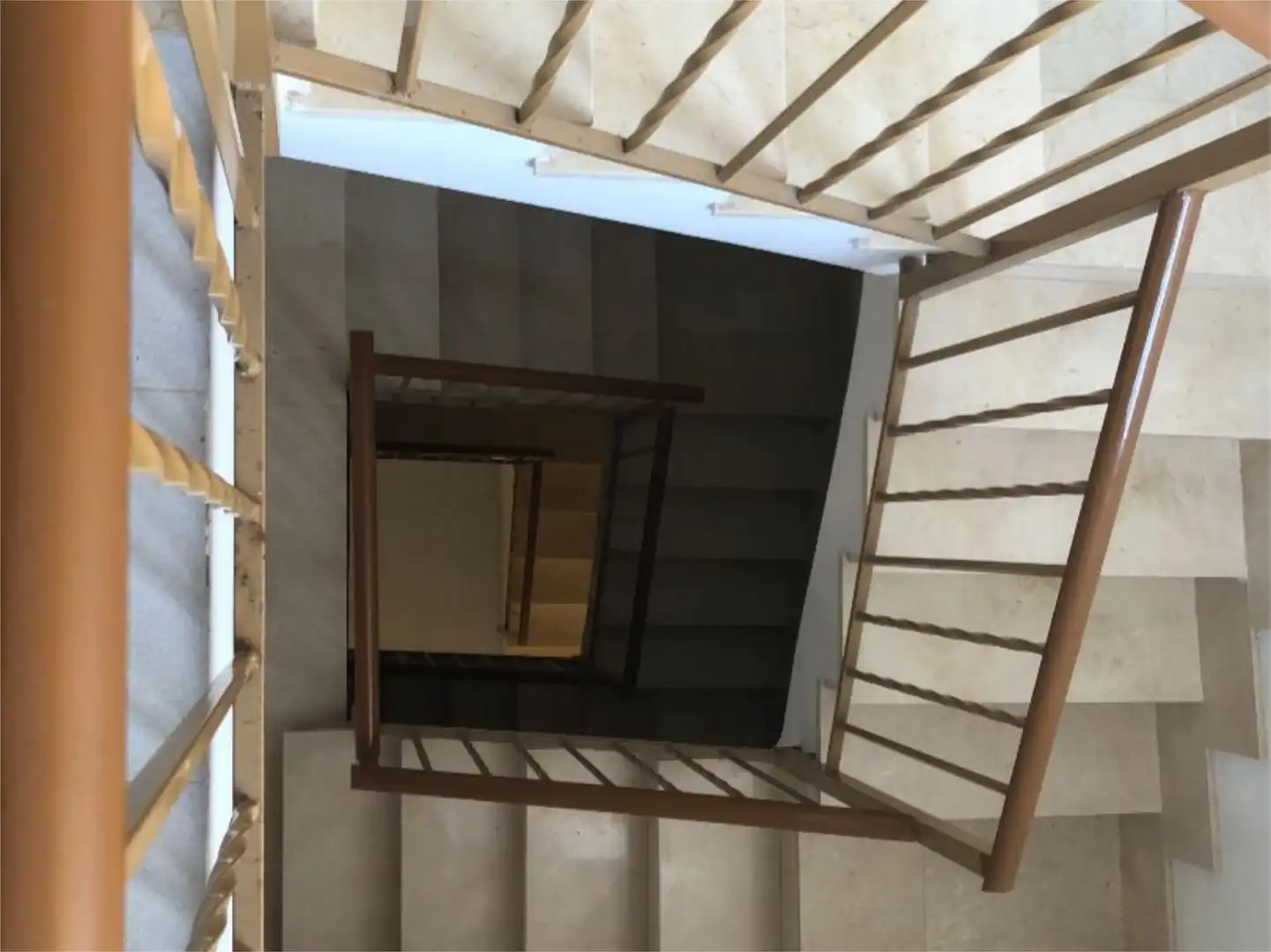Casa adosada en venta en Carrer de Dalt, 1, Costur Casa adosada en venta en Costur con Terraza y Amueblado