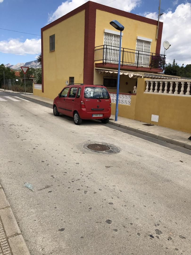 Parking of Flat for sale in Polop  with Air Conditioner, Private garden and Furnished