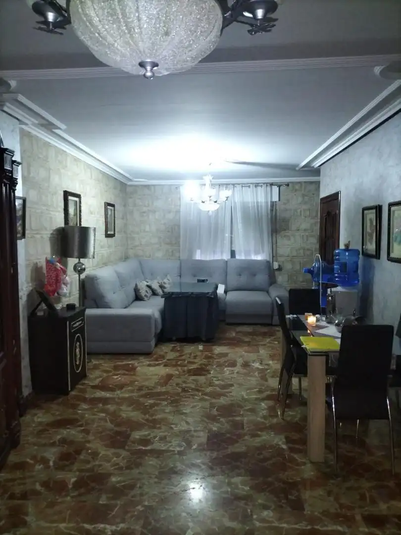 Wohnzimmer von Einfamilien-Reihenhaus zum Verkauf in Jódar mit Klimaanlage und Terrasse