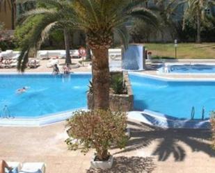 Piscina de Apartament en venda en San Bartolomé de Tirajana amb Terrassa, Piscina i Balcó