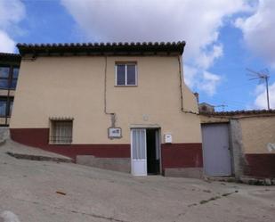 Exterior view of Single-family semi-detached for sale in Toro