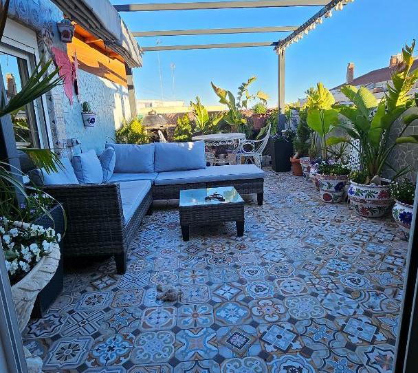 Foto 1 de Àtic en venda a Carrer de Castell de Pop, 23, Natzaret, Valencia