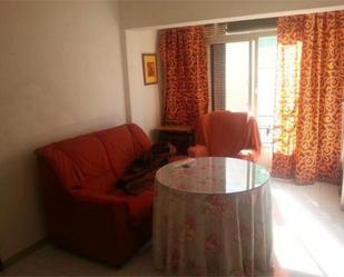 Living room of Flat for sale in  Granada Capital  with Terrace