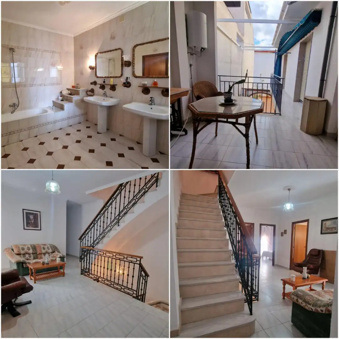 Detached homes for sale in Calle Cristo Rey, Priego de Córdoba Detached homes for sale in Priego de Córdoba with Air Conditioner, Terrace and Storage room