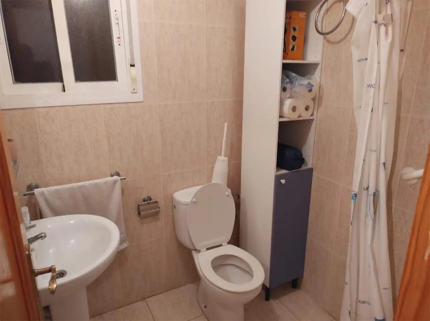 Flat for sale in Las Marinas Bathroom of Flat for sale in Garrucha with Terrace, Furnished and Oven