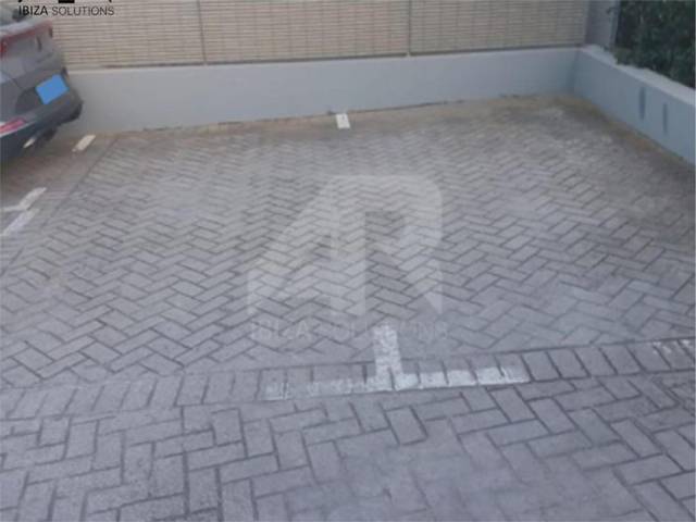 Garaje en Alquiler en Carrer de Corona, 34 en S'Eixample - Can Misses