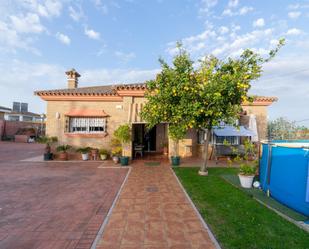 Exterior view of House or chalet for sale in El Puerto de Santa María  with Air Conditioner and Terrace