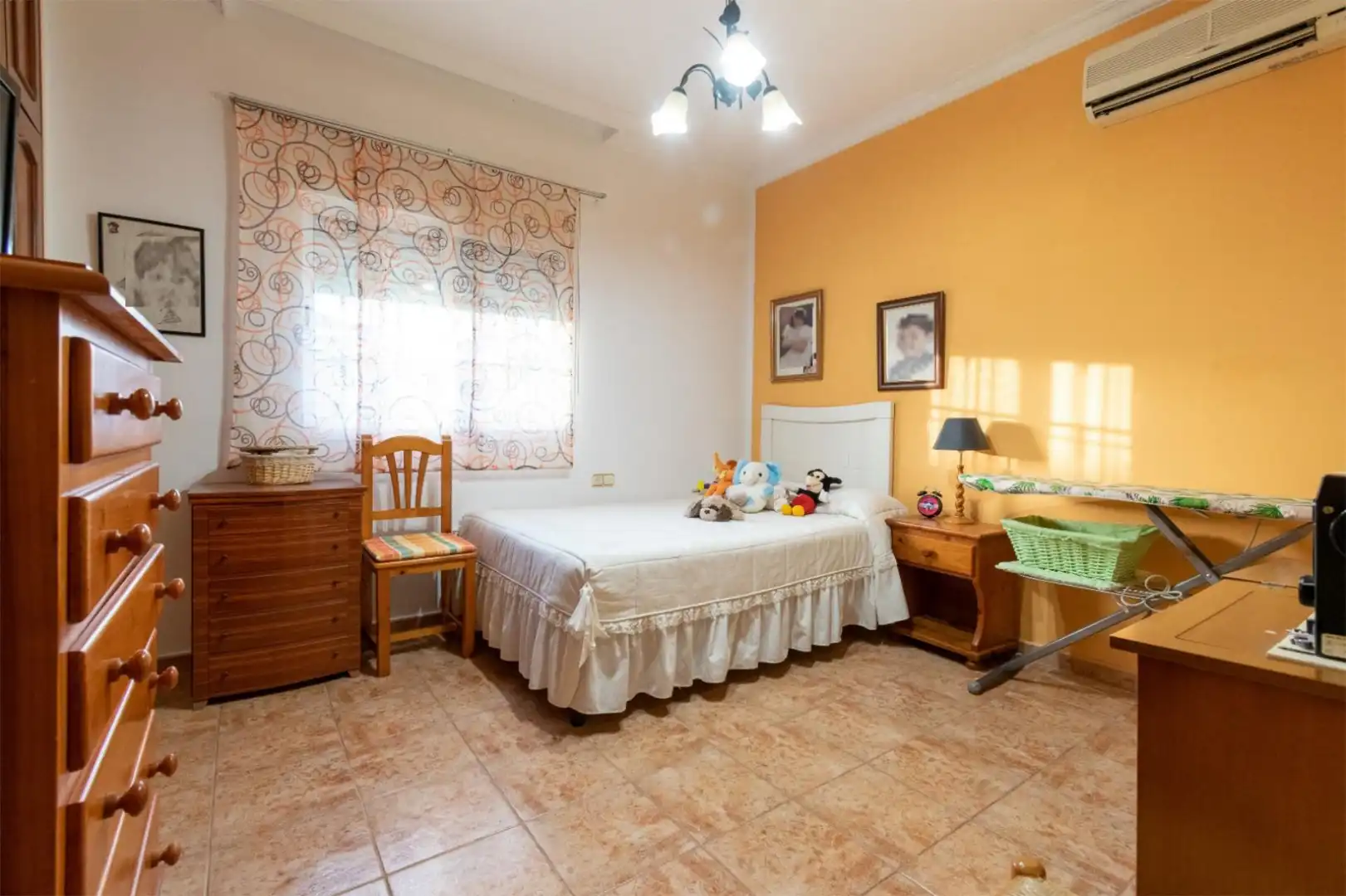 Dormitori de Casa o xalet en venda en El Puerto de Santa María amb Aire condicionat, Calefacció i Jardí privat