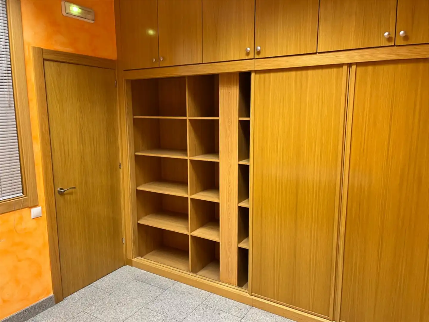 Oficina en venta en Calle Santa Isabel, 16, Lugones Habitación de Oficina en venta en Siero