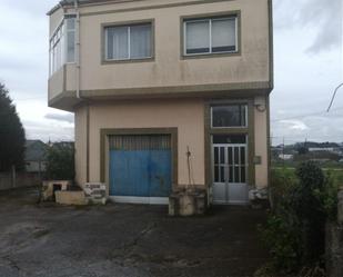 Vista exterior de Casa o xalet en venda en Lugo Capital amb Balcó