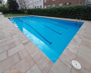 Swimming pool of Flat for sale in  Barcelona Capital  with Terrace, Swimming Pool and Balcony