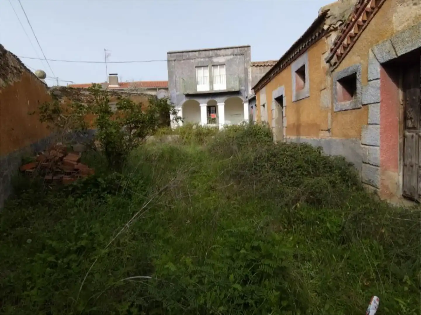 Casa adosada en venta en Calle Regato Caganchas, 1, Castillejo de Martín Viejo Casa adosada en venta en Castillejo de Martín Viejo con Jardín privado y Trastero