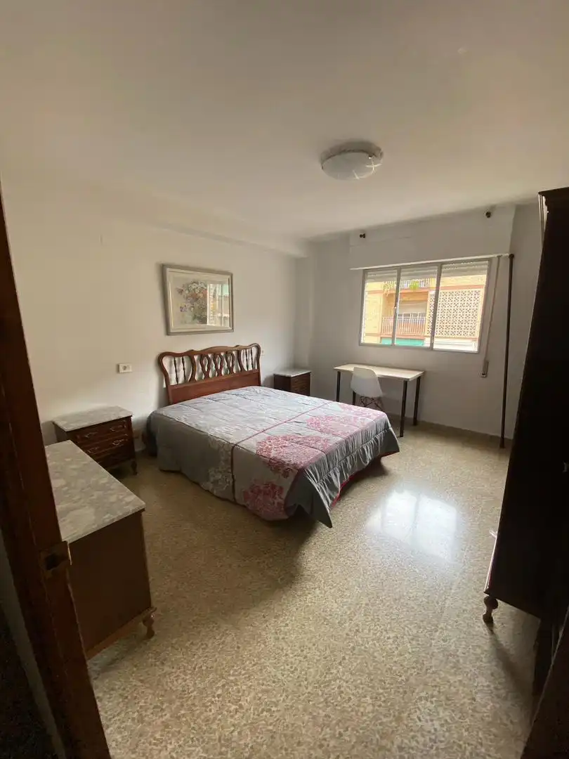 Flat for rent in Calle Pintor Hermenegildo Lanz, 5, Barrio de Zaidín Bedroom of Flat for rent in Granada