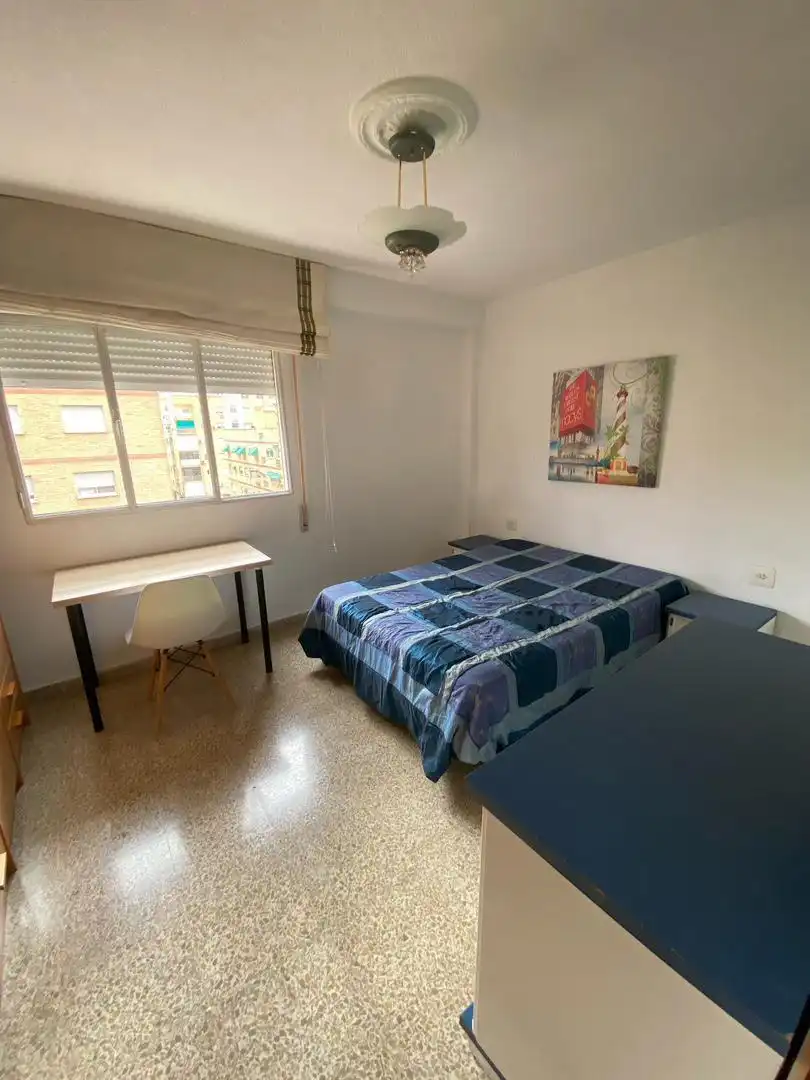 Flat for rent in Calle Pintor Hermenegildo Lanz, 5, Barrio de Zaidín Bedroom of Flat for rent in Granada