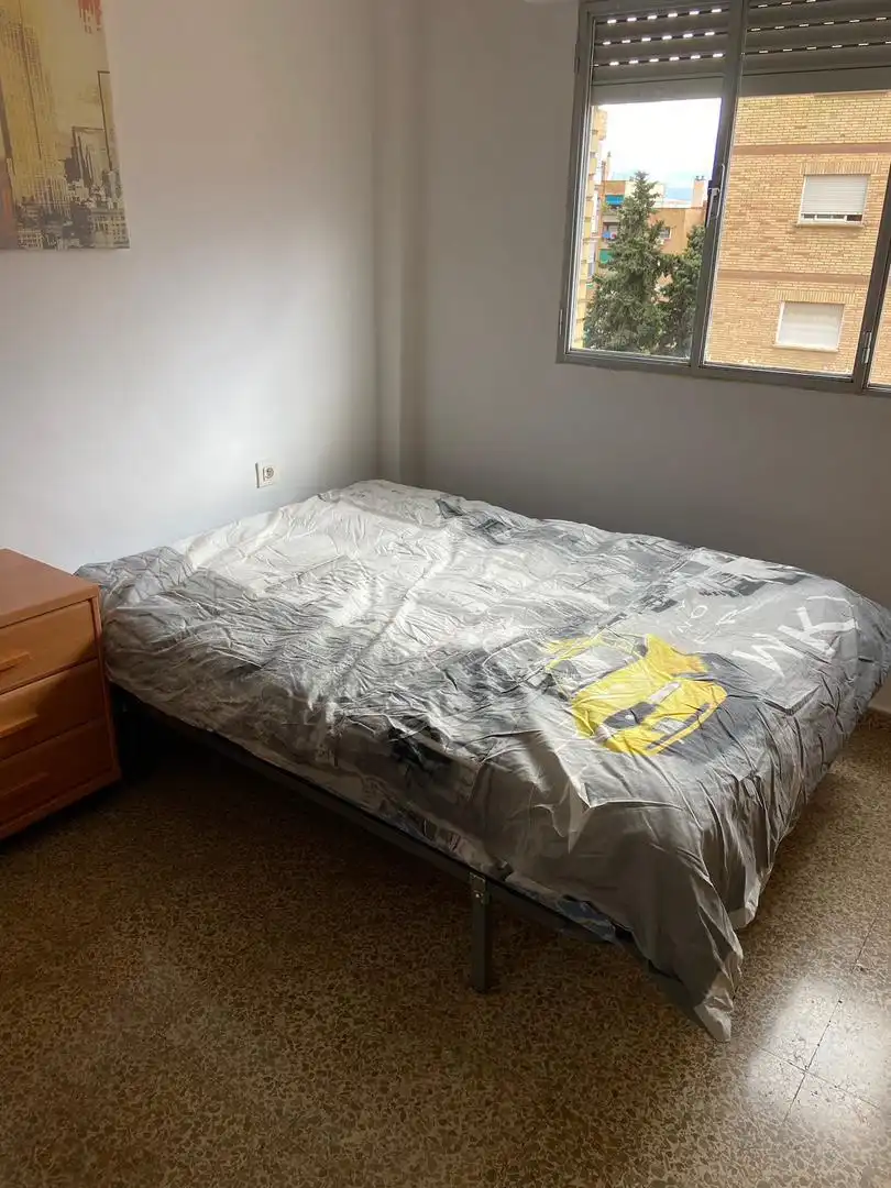 Flat for rent in Calle Pintor Hermenegildo Lanz, 5, Barrio de Zaidín Bedroom of Flat for rent in Granada