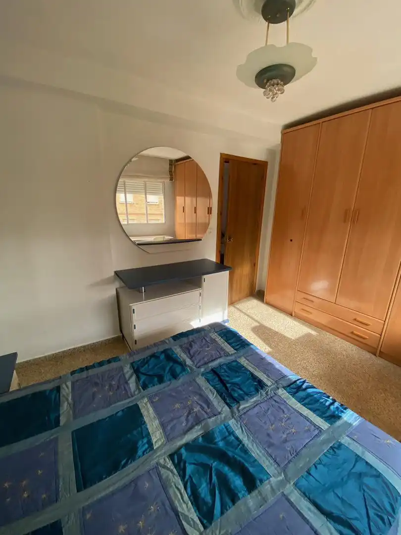 Flat for rent in Calle Pintor Hermenegildo Lanz, 5, Barrio de Zaidín Bedroom of Flat for rent in Granada