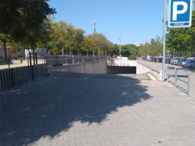 Garaje en Alquiler en Avinguda de Sant Ramon Nonat, 40 en La Maternitat i Sant Ramon