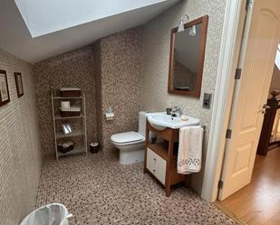 Bathroom of Single-family semi-detached for sale in Segovia Capital  with Heating, Parquet flooring and Terrace