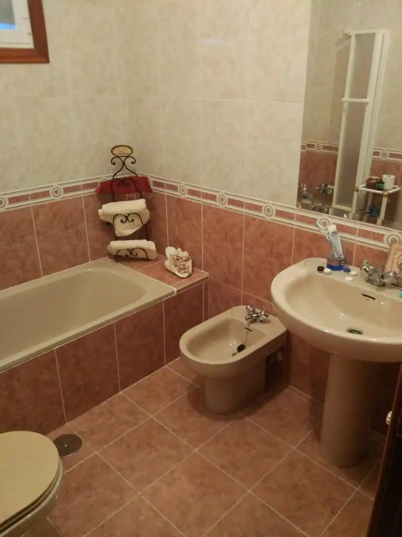 Office for rent in Calle Tunja, 10, Pinar del Rey Bathroom of Office for rent in Madrid