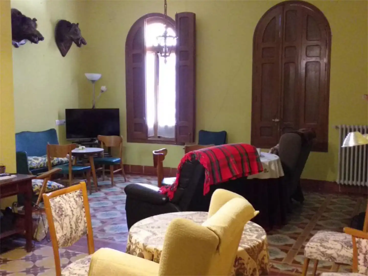 Casa adosada en venta en Paseo el Pilar, 7, Férez Sala de estar de Casa adosada en venta en Férez con Calefacción, Jardín privado y Terraza
