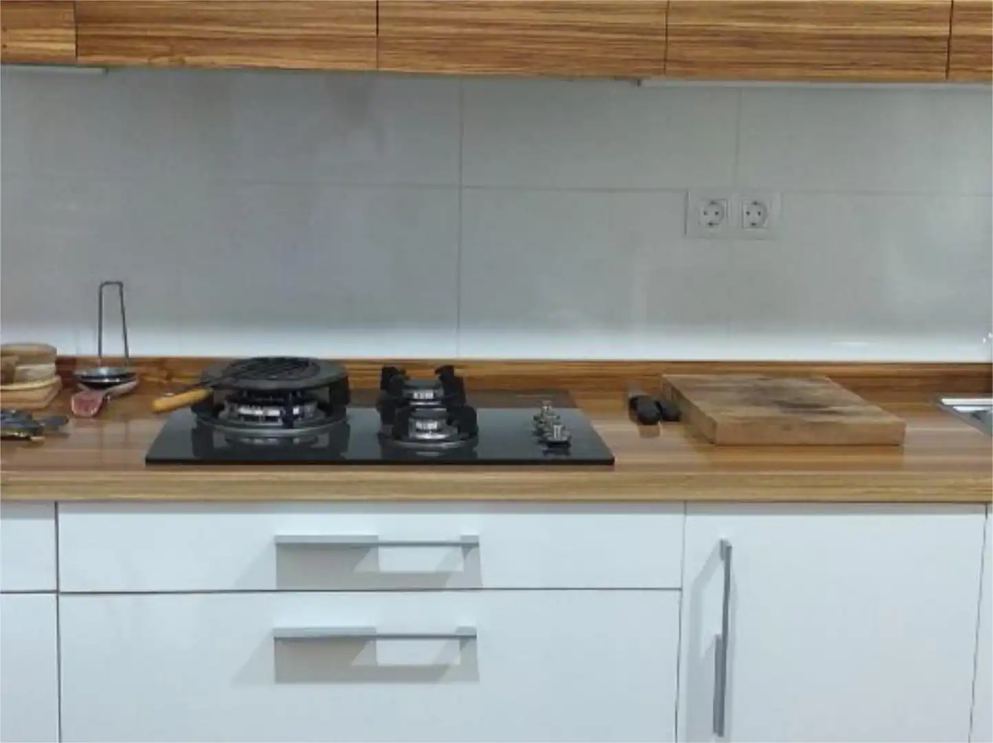 Casa adosada en venta en Paseo el Pilar, 7, Férez Cocina de Casa adosada en venta en Férez con Calefacción, Jardín privado y Terraza