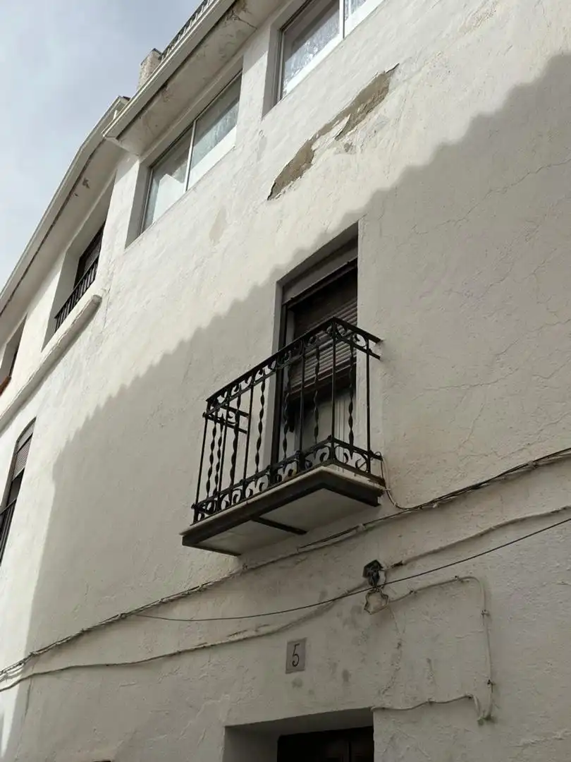 Casa adosada en venta en Avenida Avenida de Juan XXIII, 28d, Casarabonela Terraza de Casa adosada en venta en Casarabonela con Balcón
