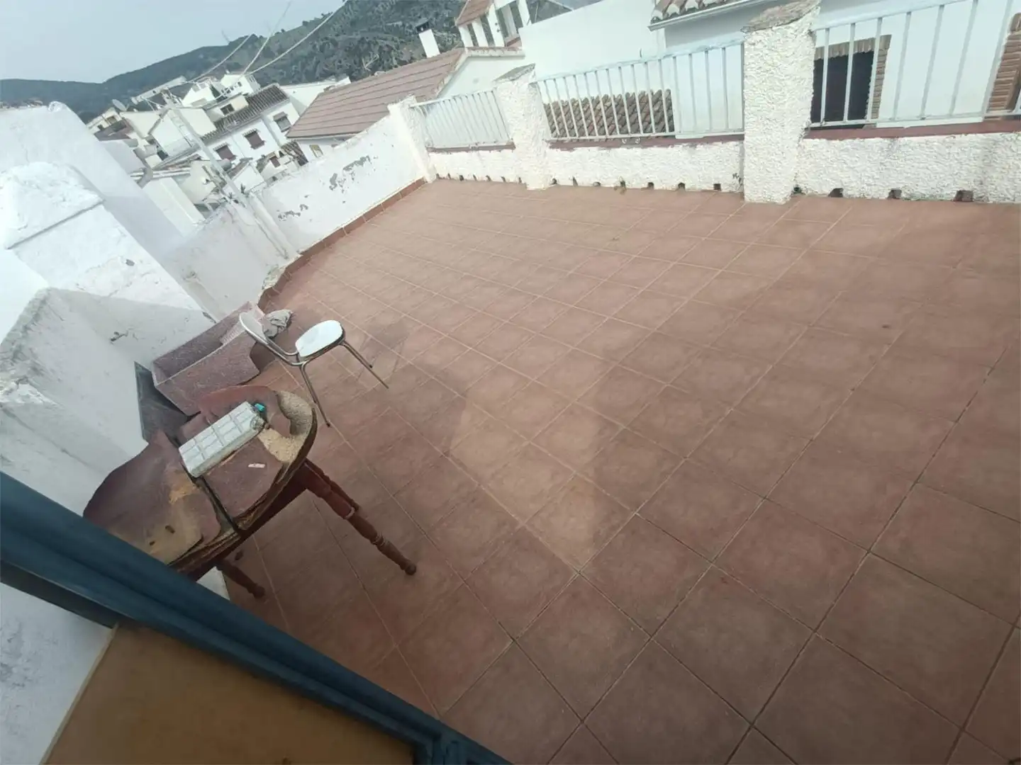 Casa adosada en venta en Avenida Avenida de Juan XXIII, 28d, Casarabonela Terraza de Casa adosada en venta en Casarabonela con Balcón