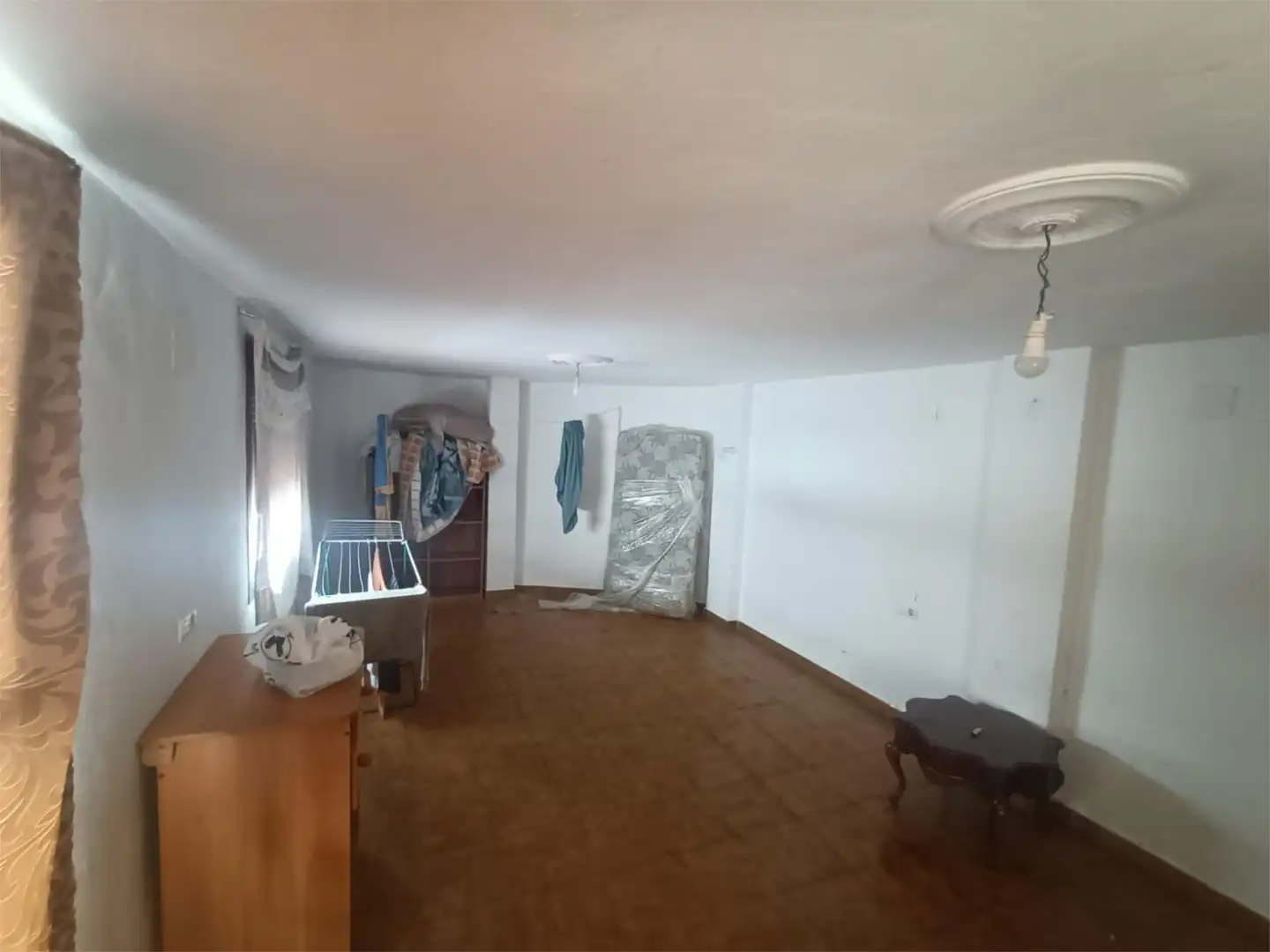 Casa adosada en venta en Avenida Avenida de Juan XXIII, 28d, Casarabonela Casa adosada en venta en Casarabonela con Balcón
