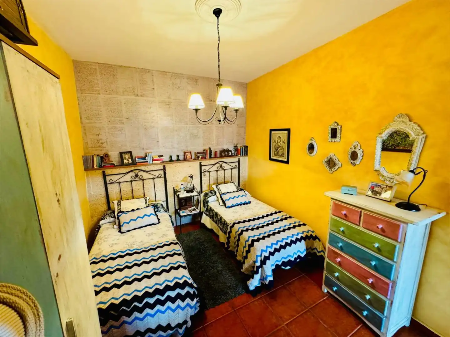 Piso en venta en Calle Egido Thovar, 6, Almendral Habitación de Piso en venta en Almendral con Aire acondicionado, Calefacción y Jardín privado