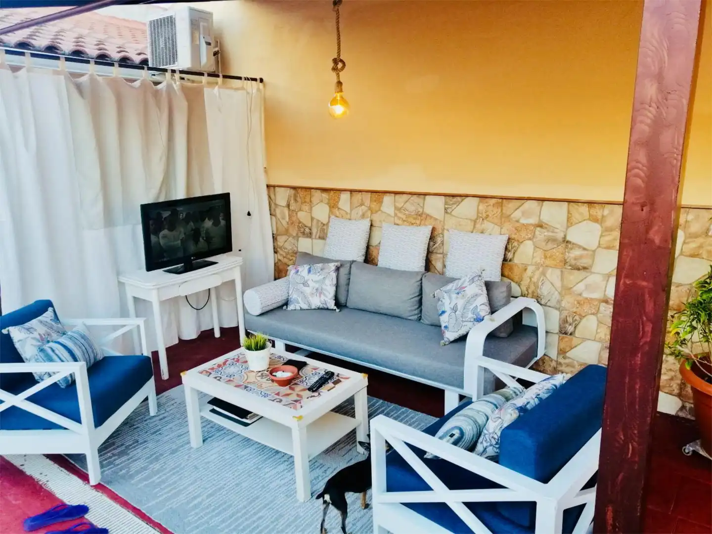 Piso en venta en Calle Egido Thovar, 6, Almendral Sala de estar de Piso en venta en Almendral con Aire acondicionado, Calefacción y Jardín privado