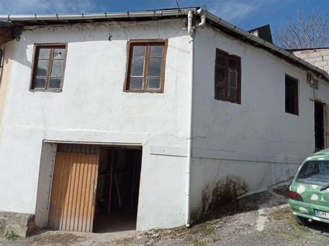 Casa adosada en venta en avenida eulogio fernández