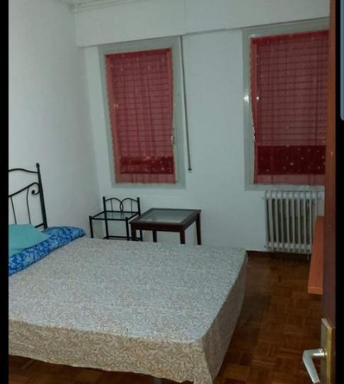 Foto 1 de Pis per a compartir a Astulezko Gazteluaren Kalea, 2, Ariznabarra, Araba - Álava