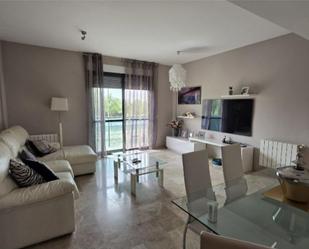 Living room of Flat for sale in Badajoz Capital  with Air Conditioner and Balcony