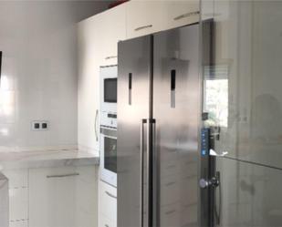 Kitchen of Flat for sale in Dos Hermanas  with Air Conditioner and Terrace